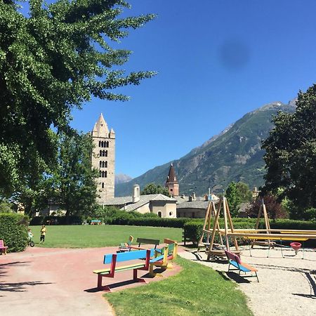 Living Aosta Valley エクステリア 写真