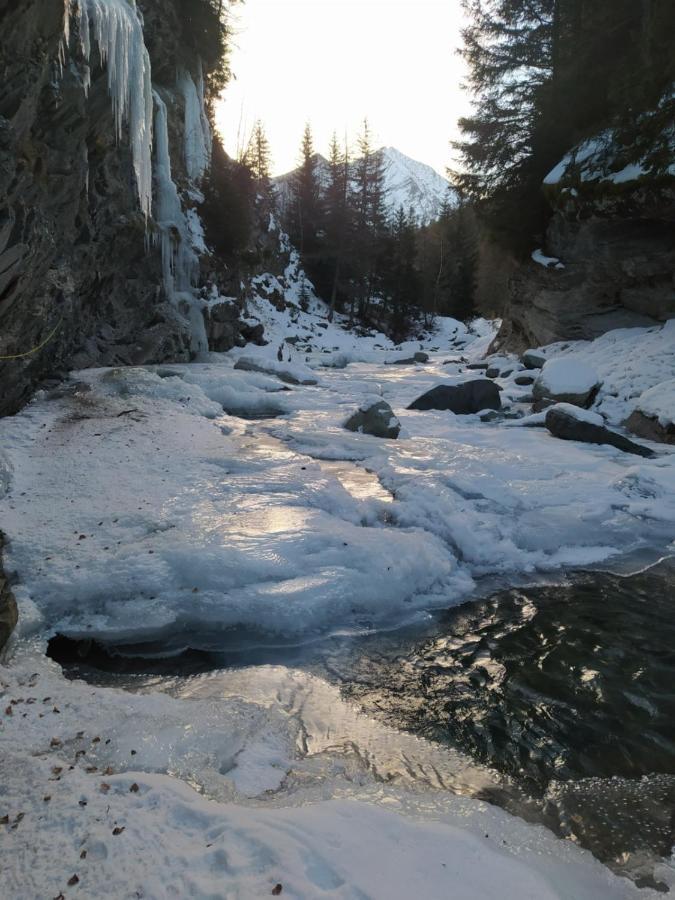 Living Aosta Valley エクステリア 写真
